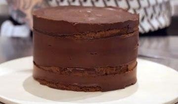 Вкуснейший шоколадный торт, напоминающий по вкусу трюфель! Ингредиенты: Бисквит 85 г просеянной ... - 2
