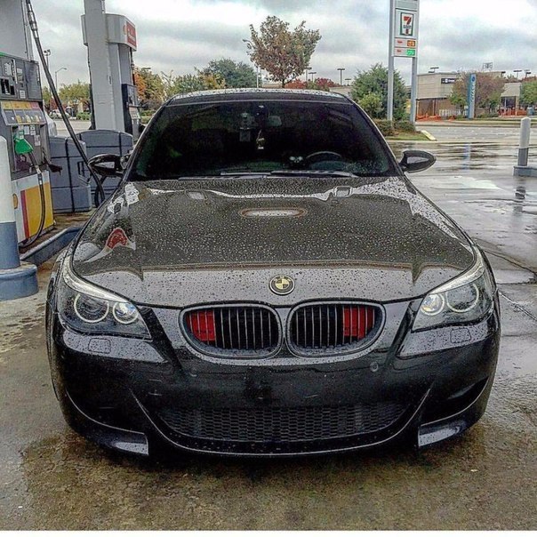 BMW e60 V10