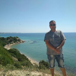 Vitali, 46, 