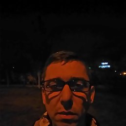 Aleksandr, , 48 
