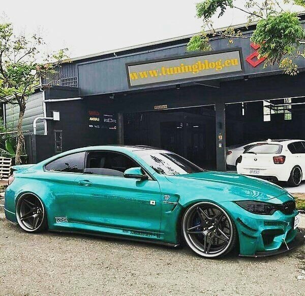 BMW M4