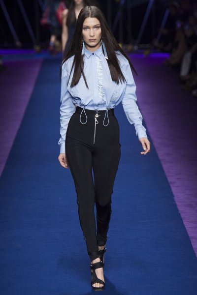Versace ss 2017 rtw fashion show - 2