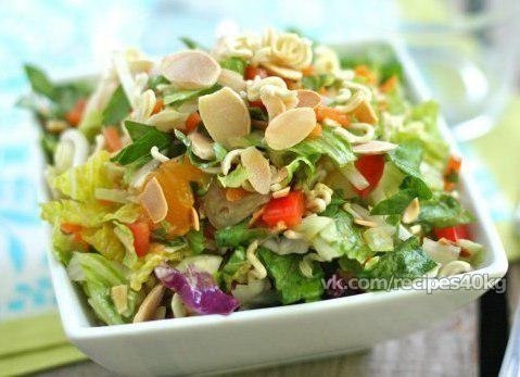 5 салатов с куриным филе: самый вкусный способ съесть белок. 1. Низкокалорийный салат