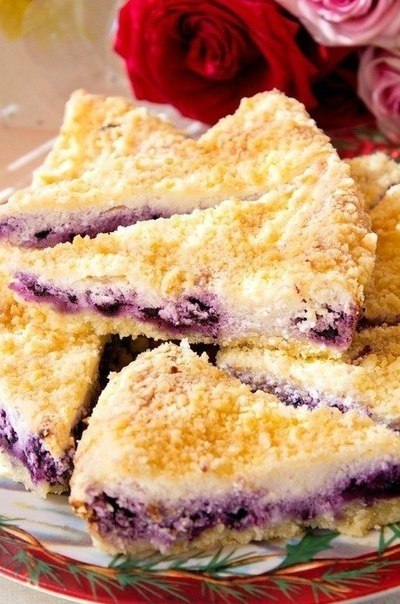 Творожный пирог.Ингредиенты:700 г творога3 яйца3/4 стакана сахара1 чайная ложка разрыхлителя3/4 -1 ... - 2