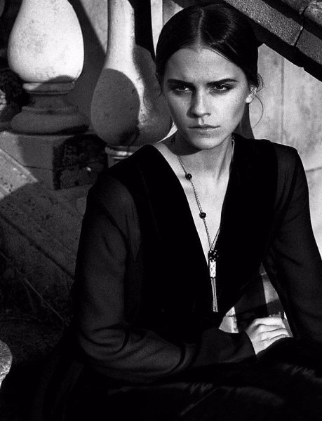 Emma Watson for Vogue Italia by Vincent Peters.#@woman.blog - 4