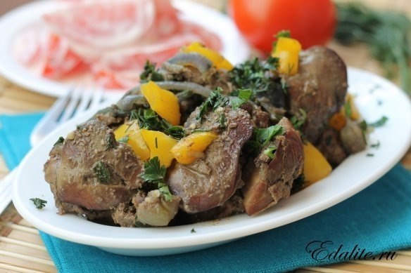 Куриная печень с овощами.100грамм - 99.7 ккалБ/Ж/У - 11.69/4.57/3.04Ингредиенты:Куриная печень — ...