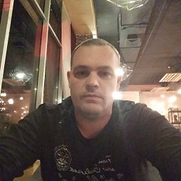 �����, 42 ����, ����������