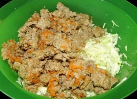 Запеканка из капусты с мясом в мультиварке.Ингредиенты: капуста белокочанная - 400 гр. , фарш – 400 ... - 2