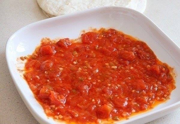 Энчиладас с курицей.Энчиладас - традиционное мексиканское блюдо, представляет собой тортильи с ... - 5