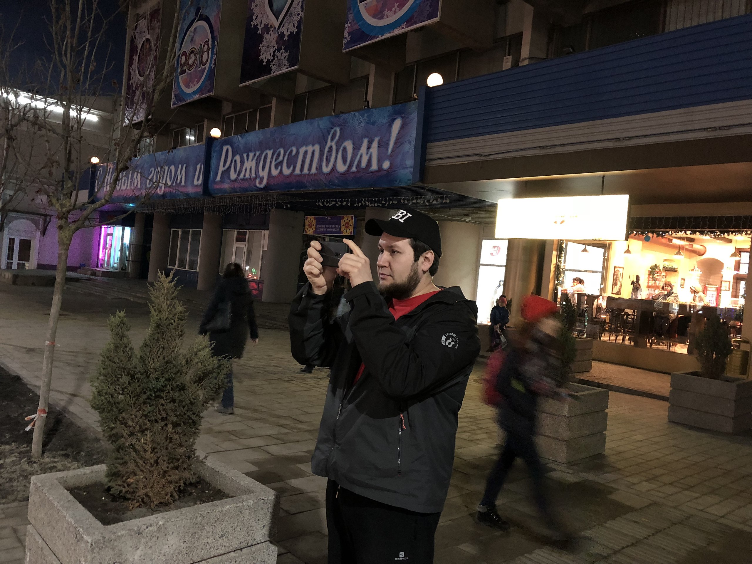  - 18  2018  22:18 - 10