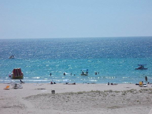 Пляжи Крыма с белым песком: Поселок Мирный Коса Беляус Село Оленевка Село Поповка Село Межводное ... - 6