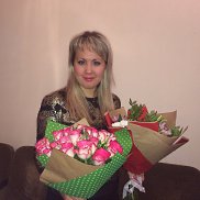 Masha, 33 , 