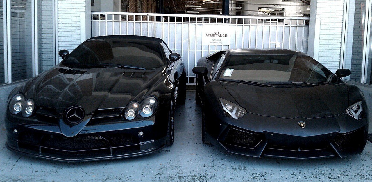 Mercedes-Benz SLR McLaren & Lamborghini Aventador LP 700-4