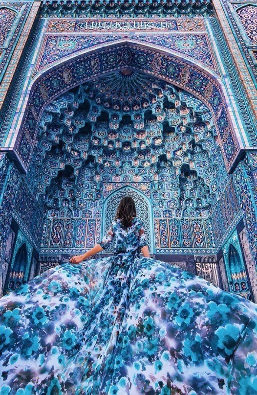 Kristina Makeeva        .    ? - 4