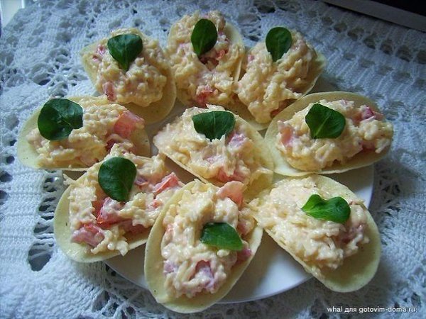 Закуска на чипсах: 7 вариантов оригинальной начинки.1. Закуска на чипсах «Сырная»сыр ... - 3