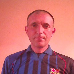 Roman, 46, -