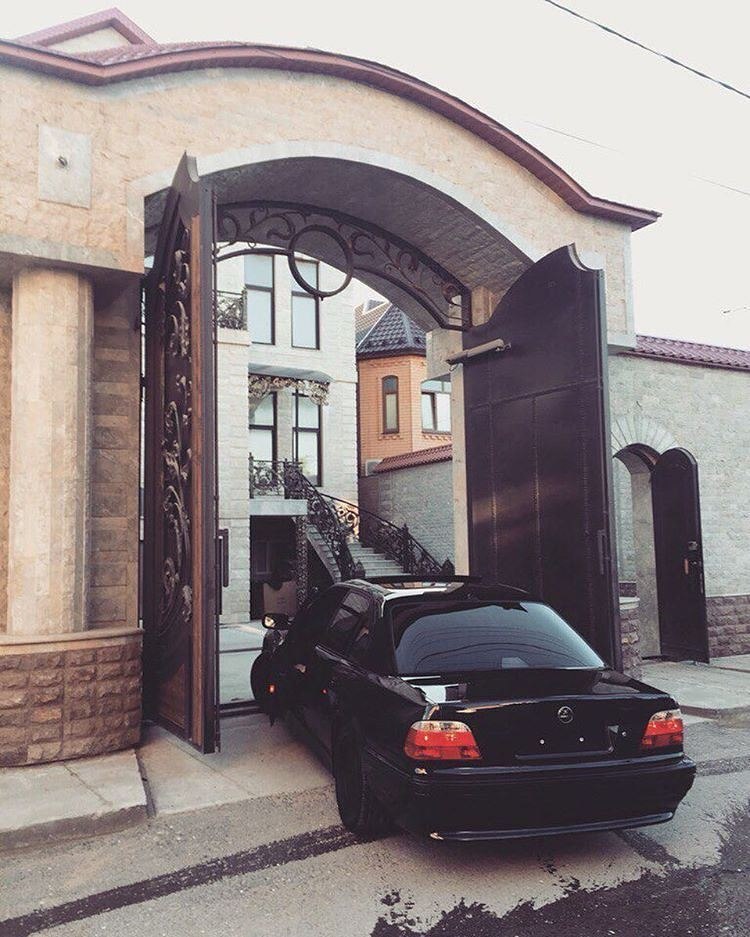  500? BMW E38