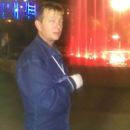 Vadim, 46, -