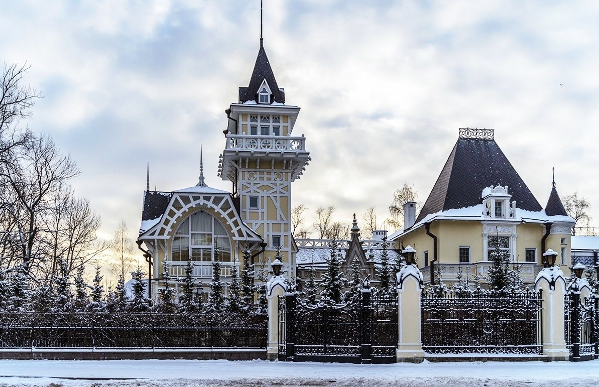 Особняк графини Клейнмихель Санкт-Петербург. Особняк графини Клейнмихель на Каменном острове. Особняк графини Клейнмихель наб реки Крестовки 12. Дача м.э. Клейнмихель Санкт-Петербурга.