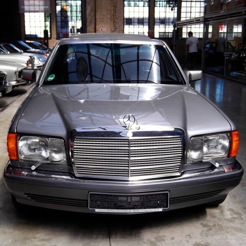 Mercedes-Benz W126