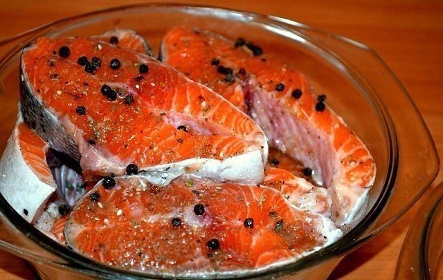 Солим рыбу вкусно (разную рыбу)! Супер закуска к Новогоднему столу 2018! Рыбу, приготовленную таким ...