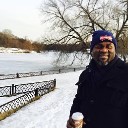 Larry, ������, 46 ���