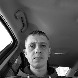 Sergei, 49, -