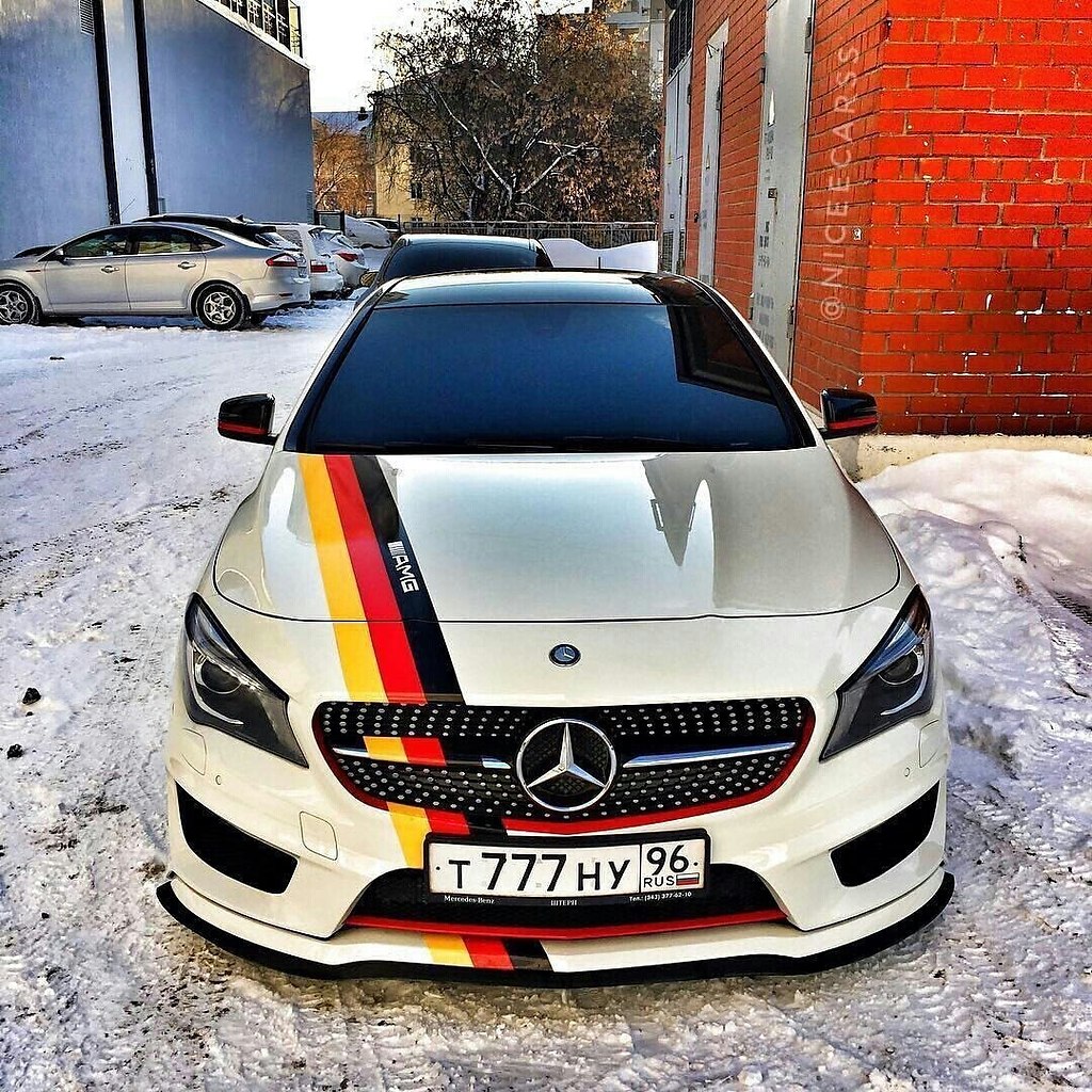 Mercedes-Benz CLA45 AMG