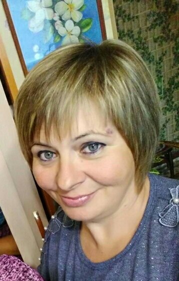 Работа в богдановиче для женщин. Работа в богдановиче для женщин. Девочка из богдановича знакомиться. Сотрудник реми возле полки. Работа в богдановиче для женщин.