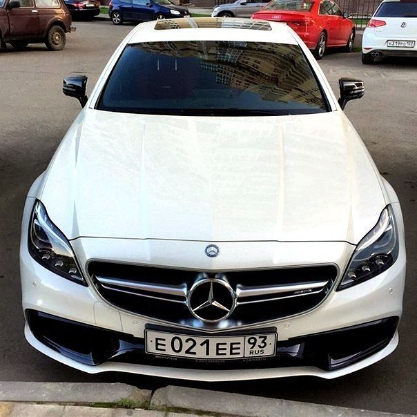 Mercedes-Benz CLS63 S AMG