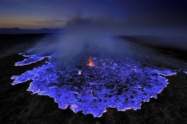      . Kawah Ijen,         ...