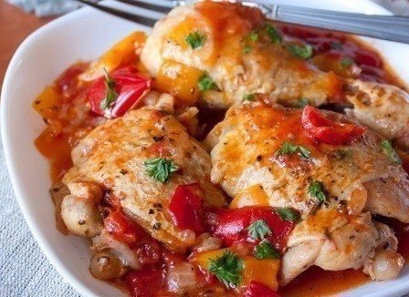 ТОП-5 УЖИНОВ С КУРИНОЙ ГРУДКОЙ.1. Быстрые куриные котлеткиИНГРЕДИЕНТЫ: Куриная грудка — 1 шт. Яйцо — ... - 4