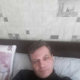 Alex Sekretnay, , 44 