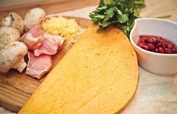 Домашняя кесадилья с курицей за 30 минут.Ингредиенты:300-500 гр. шампиньонов20 гр. тертого сыра ... - 2
