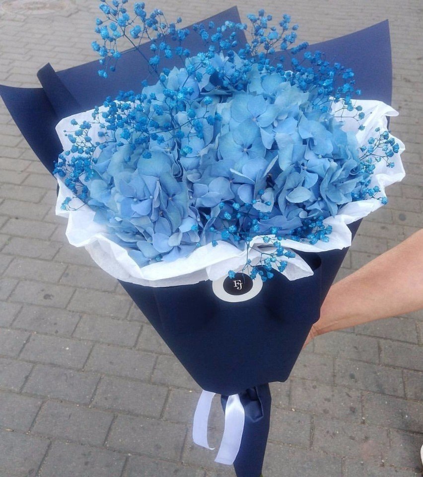 �������-�������