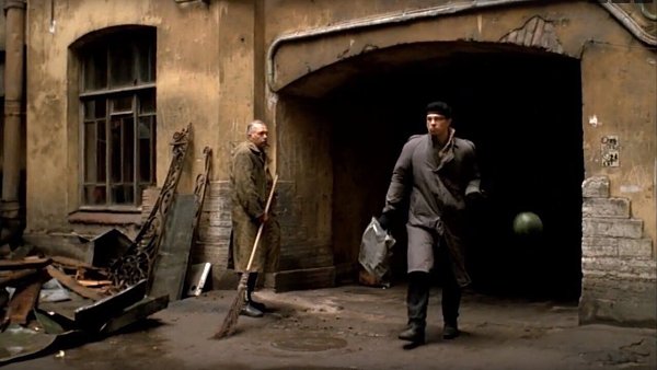 21 год назад, 17 мая 1997 года, на экраны вышел легендарный фильм Алексея Балабанова «Брат». - 2