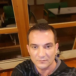 Valentin, , 47 