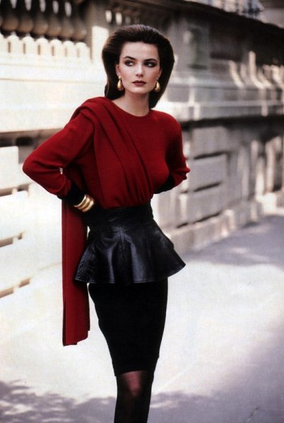    Anne Klein, 1987 .