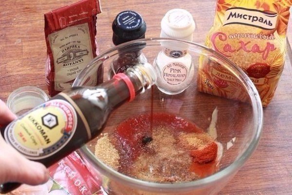 Свиные ребрышки по-канадски. Этот ароматный сладкий соус-маринад для рёбрышек-барбекю неотличим от ... - 2