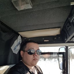 ������, ������, 33 ����