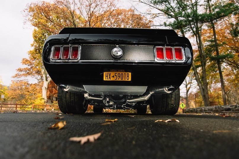 1970 Ford Mustang Fastback - 6