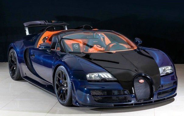 Bugatti Veyron Grand Sport Vitesse Blue Carbon. : 410 /   100 /: ...