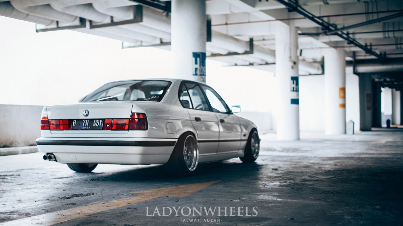 BMW E34 - 6