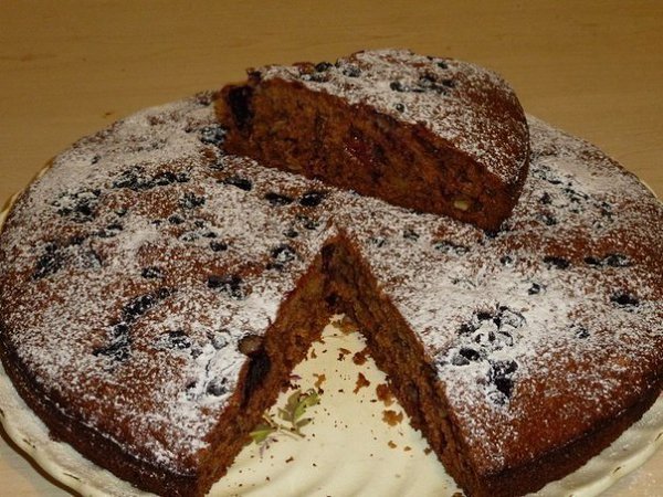 Пирог, который быстро готовится.3 яйца 2 стол. ложки сахара - взбить. Добавить 3 стол. ложки ...
