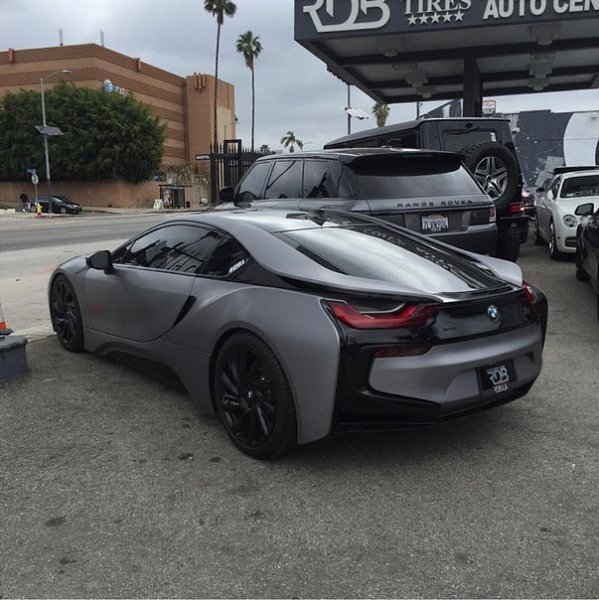  i8