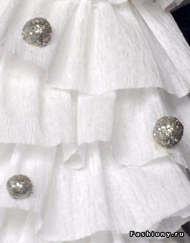 Елка из гофробумаги - 6