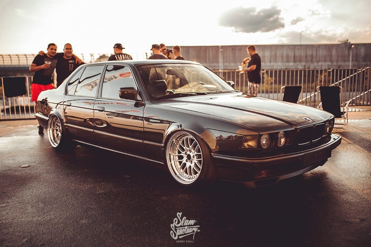 BMW 7 Series E32 - 5