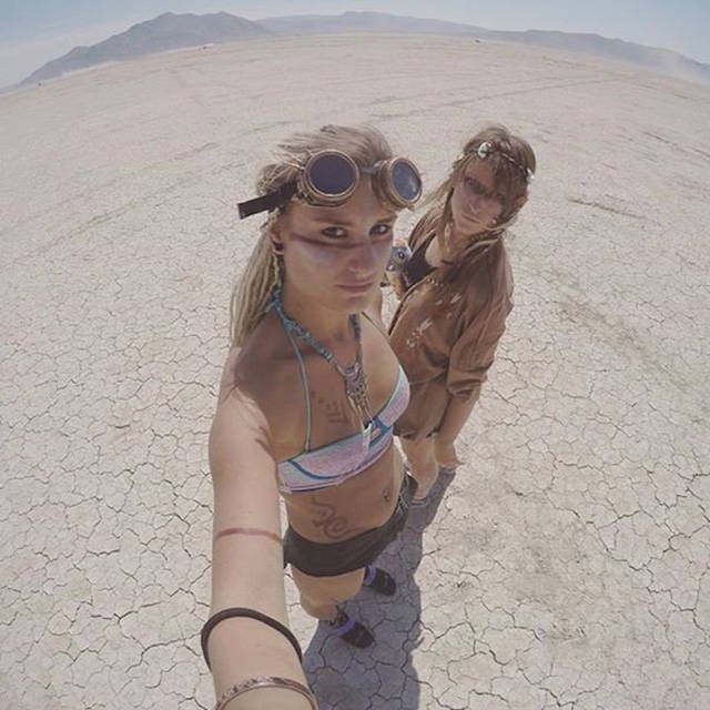  Burning Man   ( ) - 10