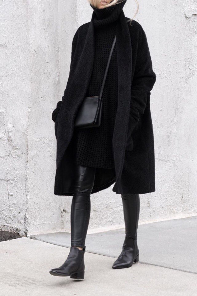 Total black look - 3