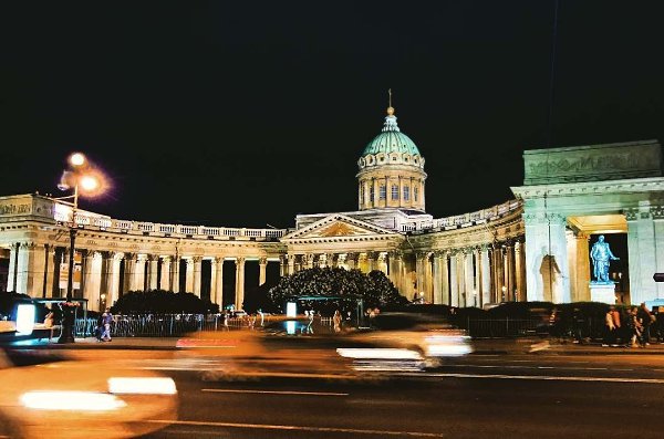 Казанский собор почти на год закроют леса. В центре Петербурга начинается реставрация знаменитого ...